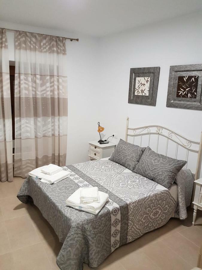 Apartamentos Hela Arjona Exterior photo