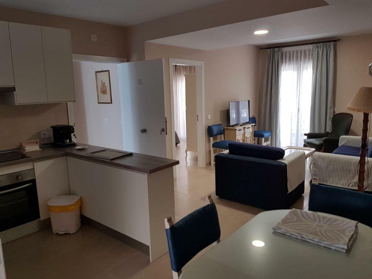 Apartamentos Hela Arjona Exterior photo